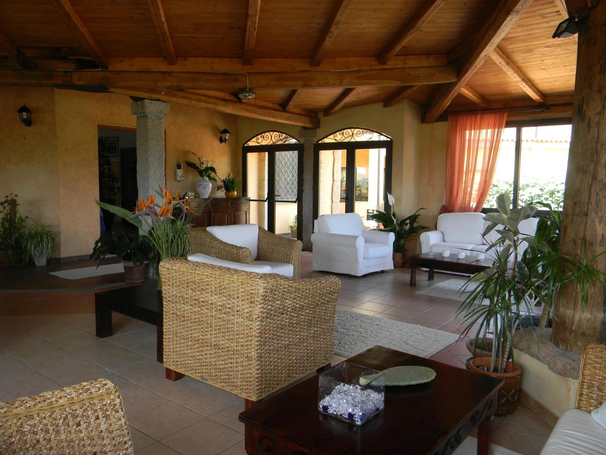Relais Fenicottero Rosa Pensionat Porto Taverna Exteriör bild