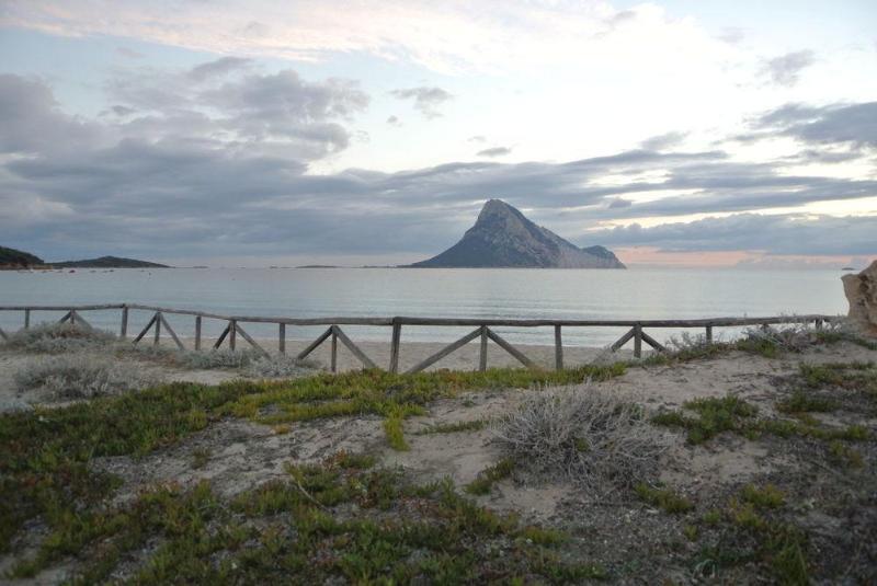 Relais Fenicottero Rosa Pensionat Porto Taverna Exteriör bild